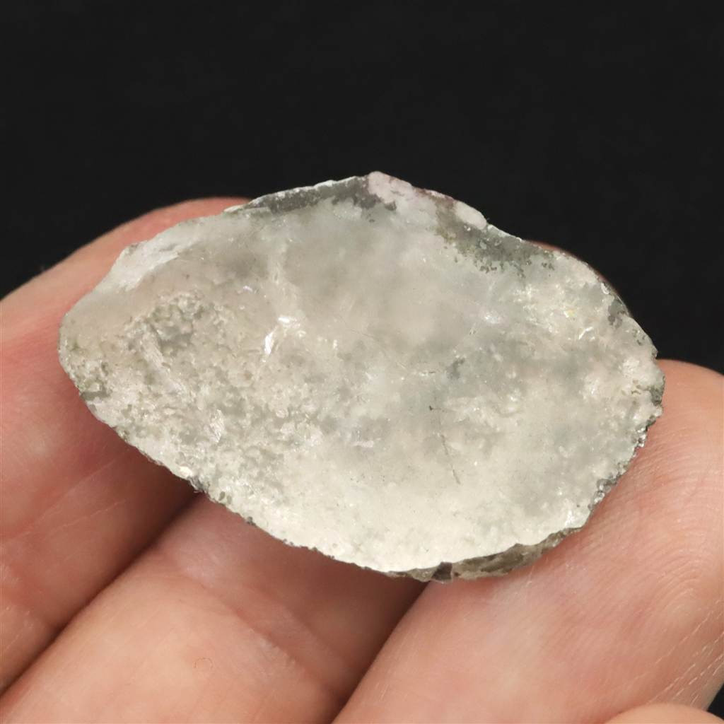 ロシア産 フェナカイト 原石 ハーフ磨き 3.93g #65049