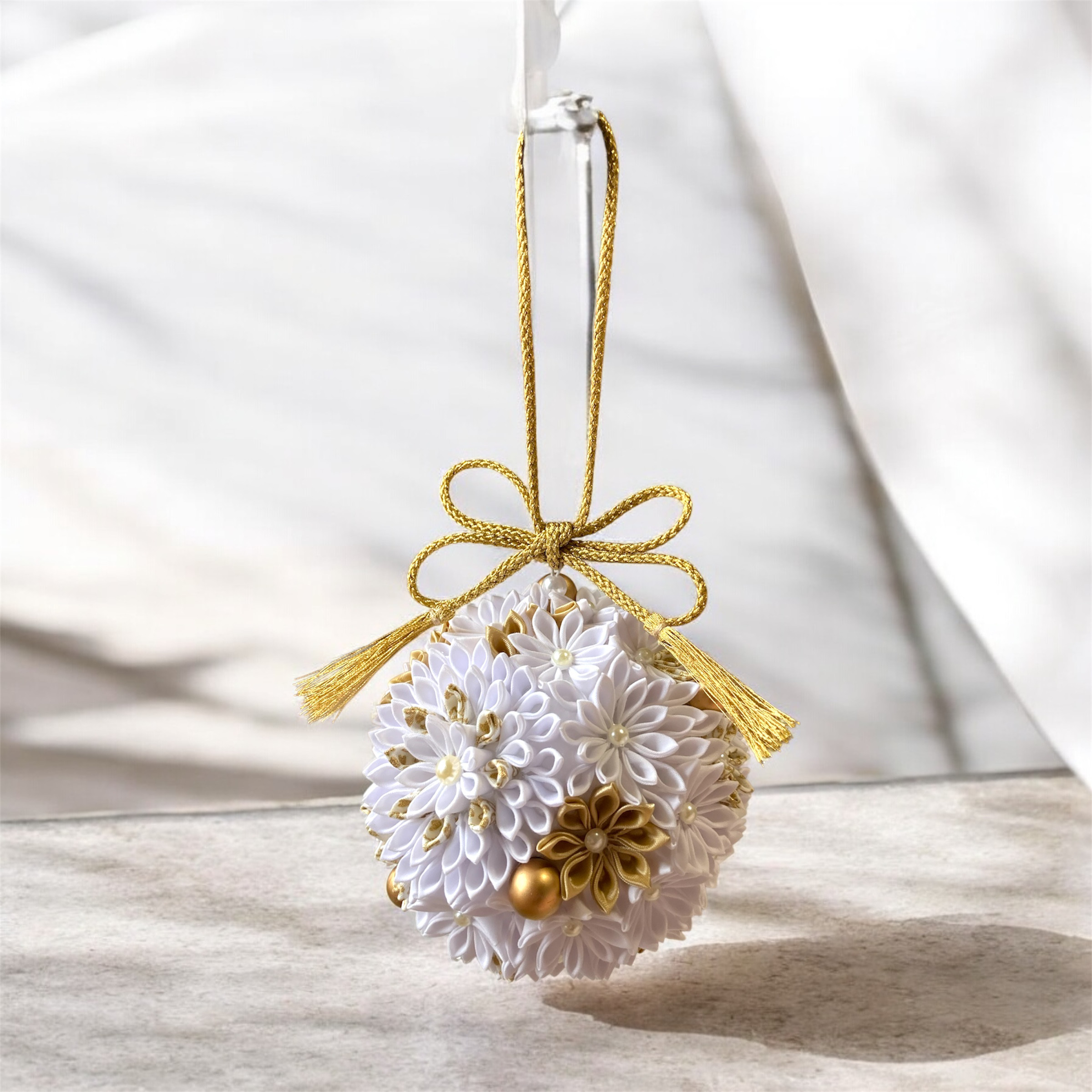 手毬ブーケ　和装ブーケ　ボールブーケ　ウェディング　和装　神前式　つまみ細工