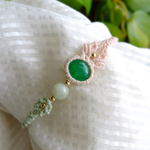 ヒスイ（5月誕生石）・翡翠 丸玉（ミャンマー産） マクラメ編み