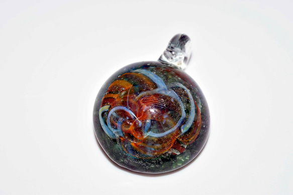 宇宙の輝き　ガラスのペンダントトップ　(12216-467)   ＃ガラスアクセサリー　 5枚目の画像