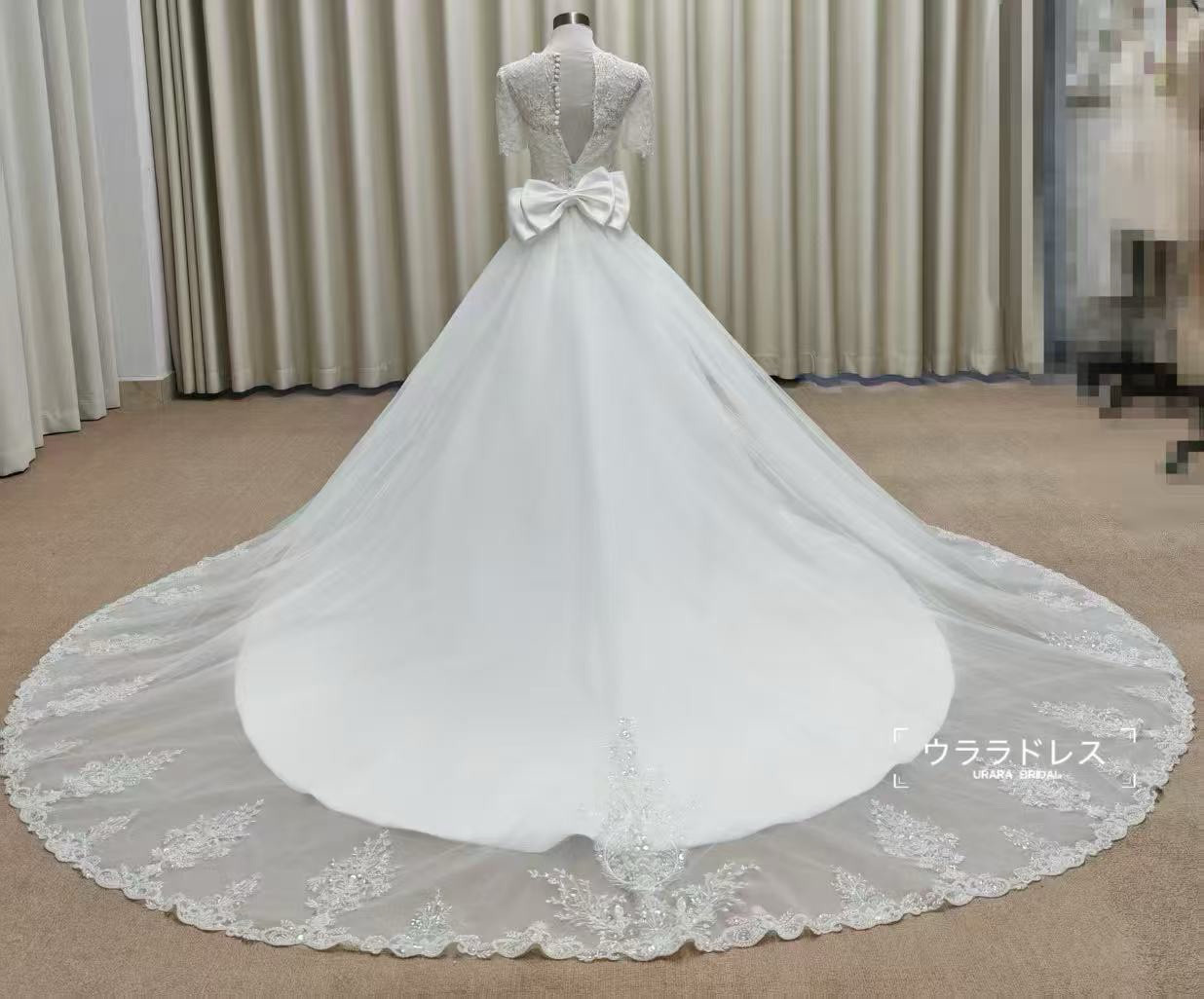 取り外し可能｜クラシックバックリボン付きロングトレーン単品【URARA BRIDAL】