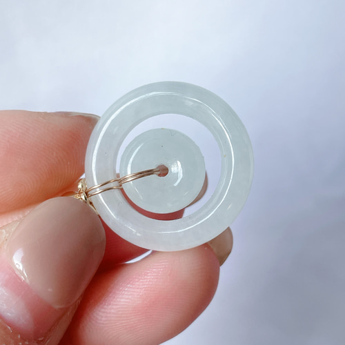 新入荷】本翡翠保証‼️天然翡翠 子母平安ボタンペンダントトップ M