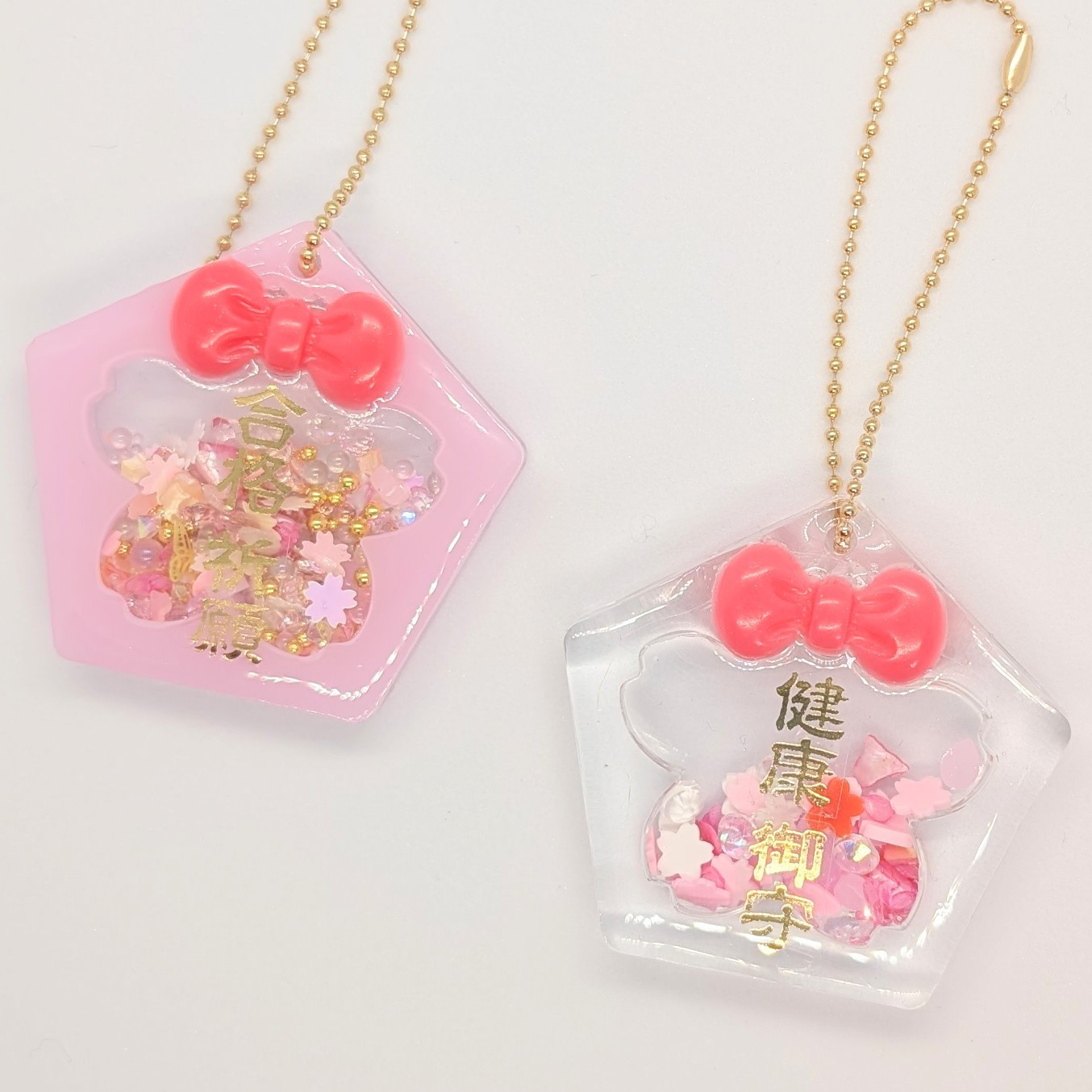 春限定 ☆見通し明るい☆透明シャカシャカおまもり 桜 五角形