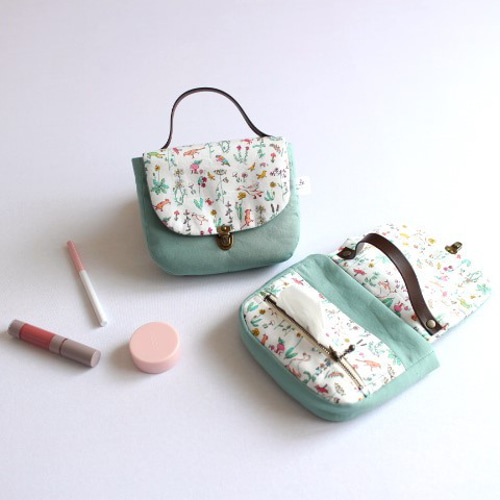 K☆様おまとめ専用ページ☆リバティ　ポーチ 909bced08385627f8eba95a7d7e224