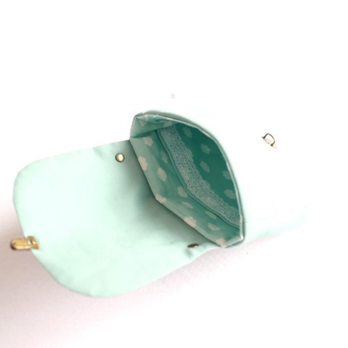 K☆様おまとめ専用ページ☆リバティ　ポーチ 特集掲載作品』ティッシュケースつき♪ バッグ型のポーチ