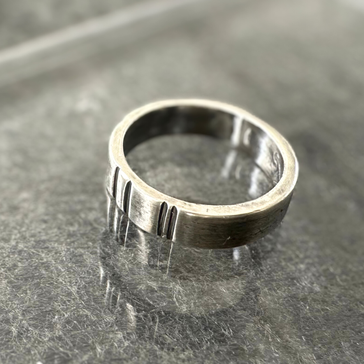 ピンキーリング 指輪 シルバー 太め ごつめ レディース シンプル 2号 3号 4号 5号 P0025/ストライプ