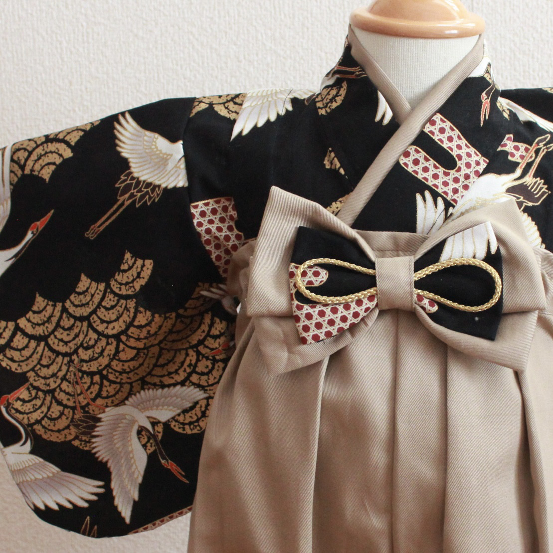 鶴青海波×ベージュ ベビー袴 60 70 80 90 100 110 120 お食い初め 100日祝 節句 お宮参り