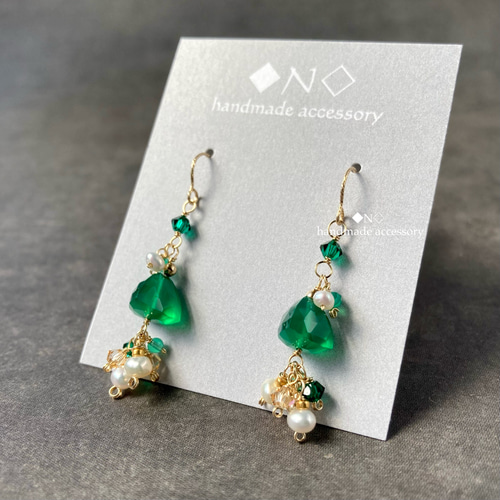 14kgf 宝石質クリソプレーズのピアス 淡水パールとスワロフスキー