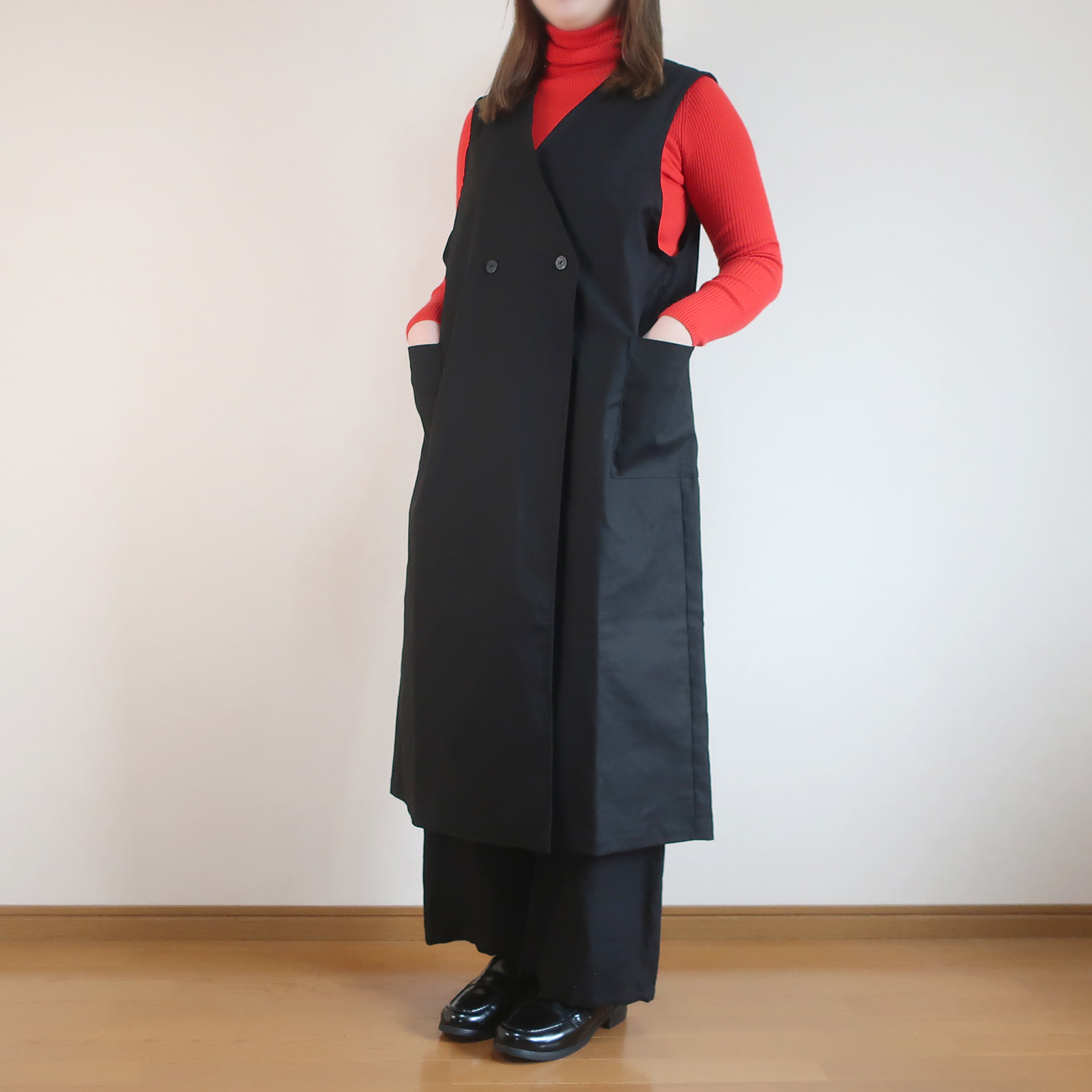 秋冬も使える 大人のオフィス着に 身幅ゆったり ダブルロングベスト（綿麻／２色）