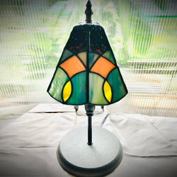 リーフ（葉っぱの模様B）ステンドグラスランプ（テーブルランプ