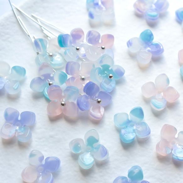 オリジナル新作★アジサイ　クローバー　お花のアセテートパーツ　ミントブルー×ライトパープルグラデーション 15枚目の画像