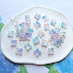 オリジナル新作★アジサイ　クローバー　お花のアセテートパーツ　ミントブルー×ライトパープルグラデーション 9枚目の画像