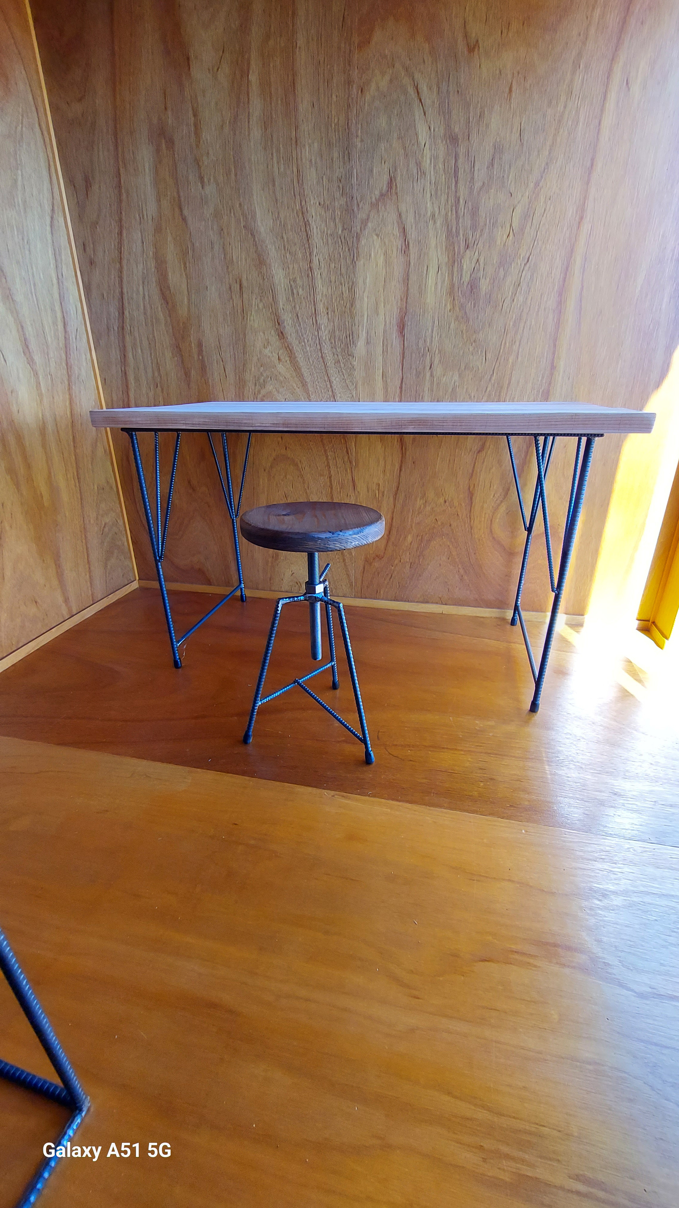 アイアンテーブル　足場板の天板