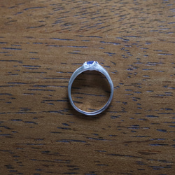 （獨一無二，925 銀）藍寶石戒指（5 毫米，8 號） 第7張的照片