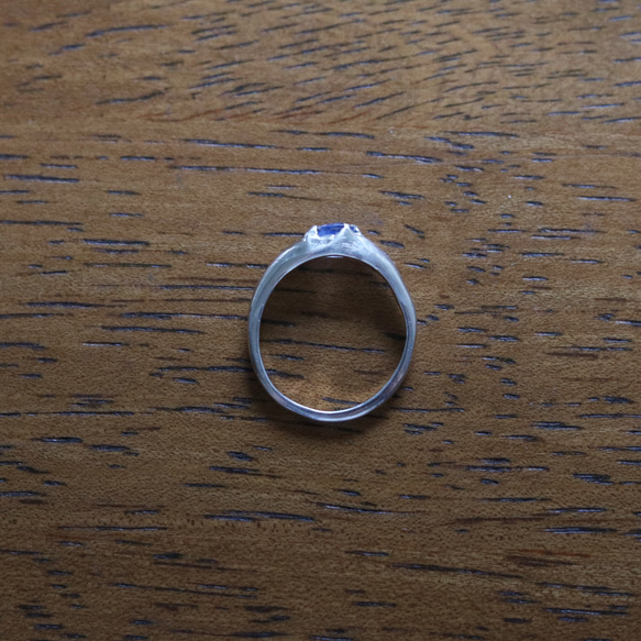 （獨一無二，925 銀）藍寶石戒指（5 毫米，8 號） 第7張的照片