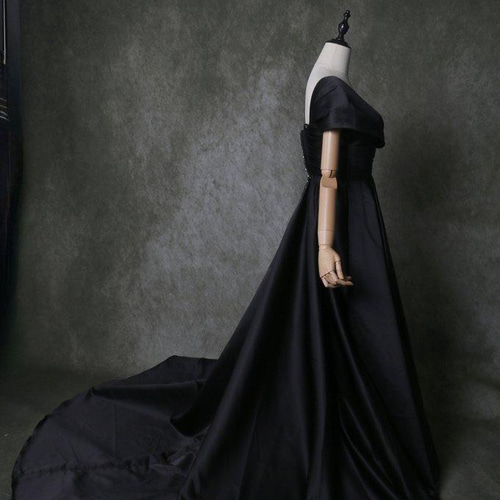 実例写真！パーティードレス ワンショルダー ブラック 光沢感 前撮り  