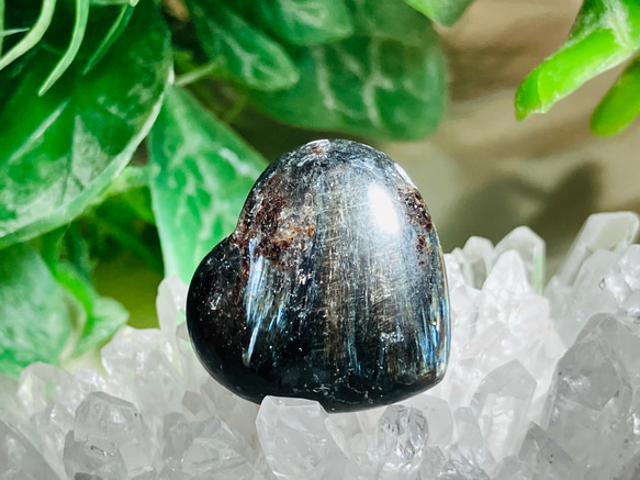 最強の守護石✿ ヌーマイト フェアリークィーン ムーン 穴あきパーツ