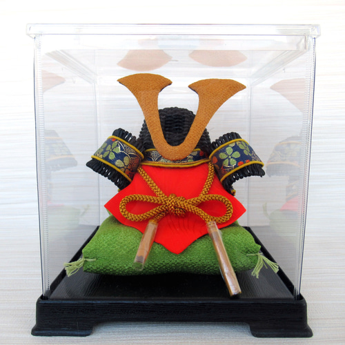 兜飾り（ケース入り） 大25-1 五月人形・こいのぼり kisetukazari2