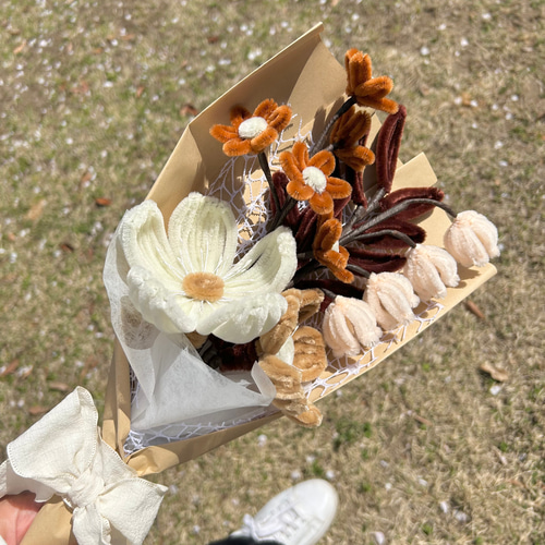 モールフラワーブーケ】ラッピング袋付き ずっと咲き続けるお花