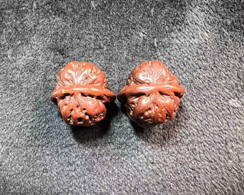 遊ぶ胡桃、文玩核桃、【西北将軍の腕のクルミ】JST25001 その他