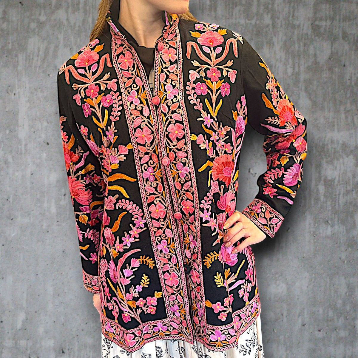 ブラウス カシミール 花柄 シルク刺繍 ジャケットブラック ピンク 一点物 ハンドメイド 保温性 花柄 カシミヤ