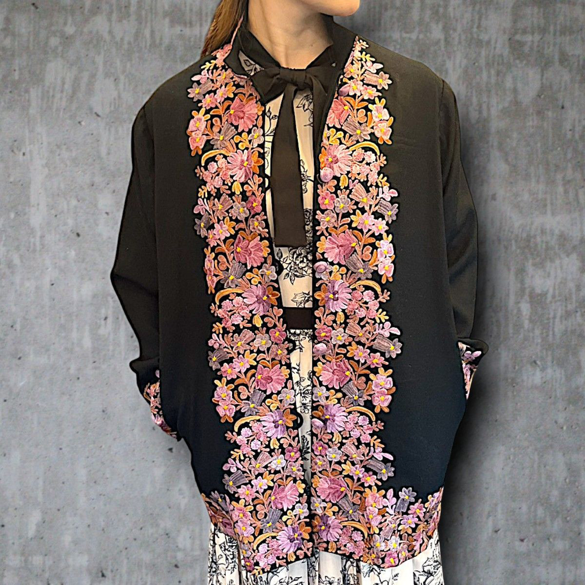 ブラウス カシミール シルク刺繍 高級 トップス メリノウール ジャケット 一点物 ハンドメイド 保温性 カシミヤ