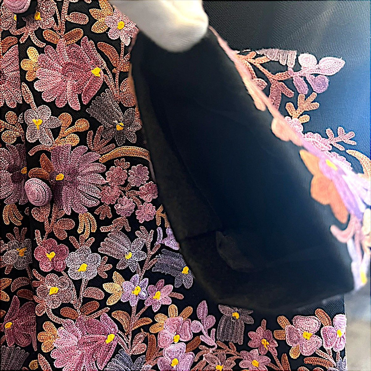 ブラウス カシミール シルク刺繍 高級 トップス メリノウール ジャケット 一点物 ハンドメイド 保温性 カシミヤ