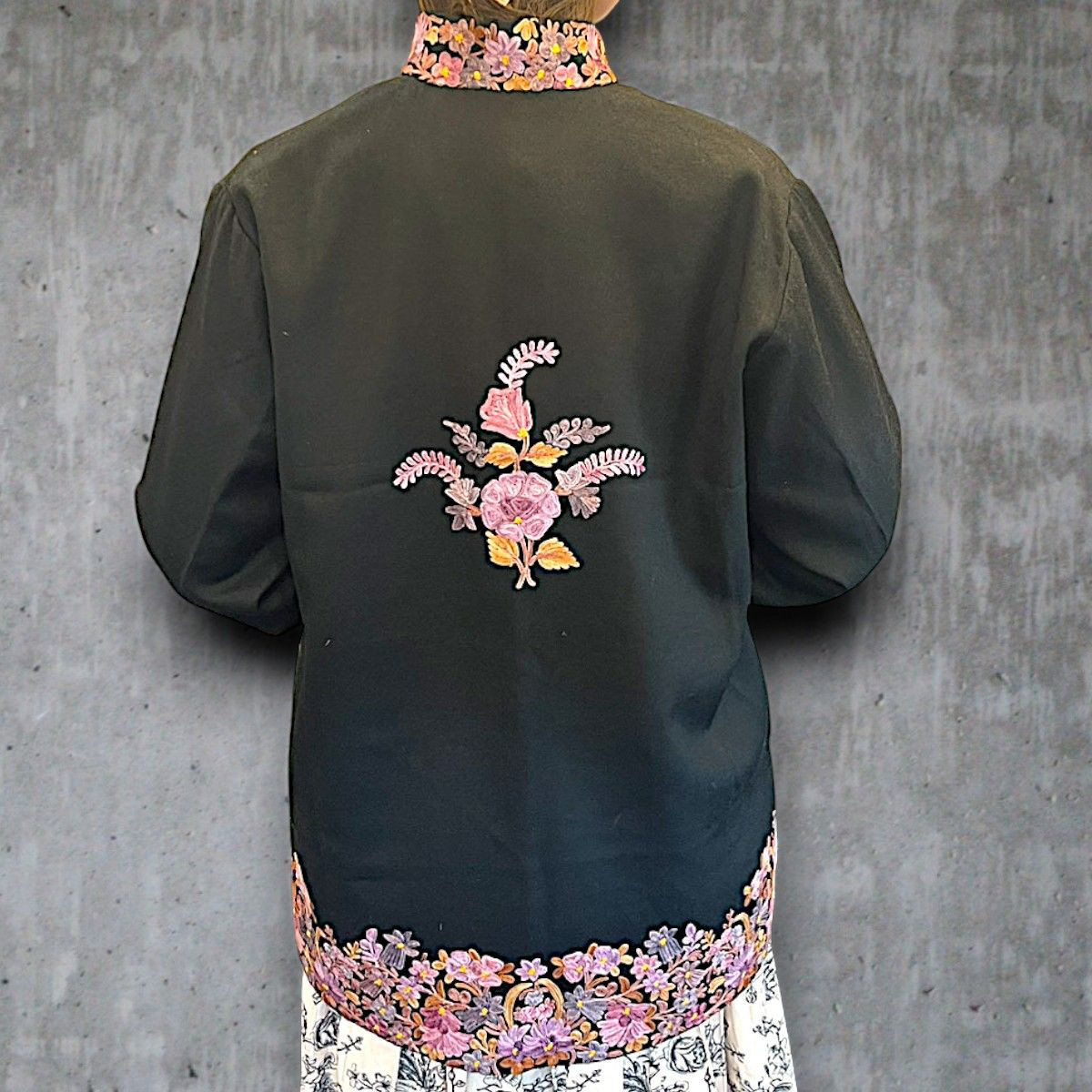 ブラウス カシミール シルク刺繍 高級 トップス メリノウール ジャケット 一点物 ハンドメイド 保温性 カシミヤ