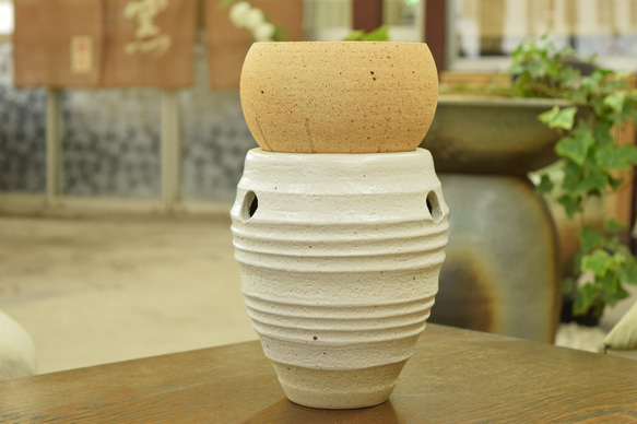 信楽焼　水琴窟 　大器の器　　卓上水琴窟 卓上陶琴（水琴窟）のそれぞれの違いです - 大器の器ブログ