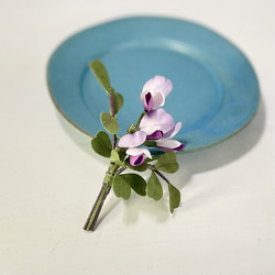 布花スイートピーをちっちゃくしたような野の花のカラスノエンドウのブローチ 4枚目の画像