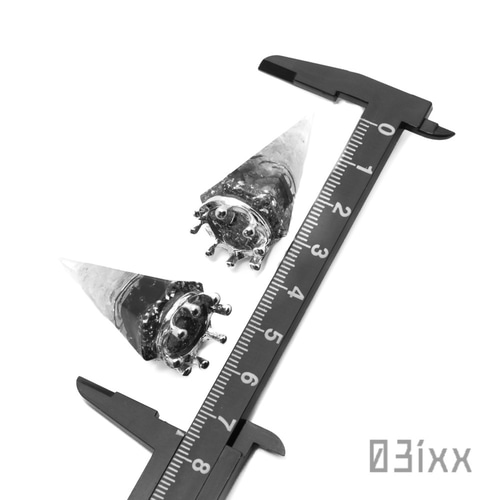 ランさまオーダー＊白蛇抜け殻入り＊盛り塩オルゴナイト 蛇の抜け殻一本入りアルビノ、白蛇様オルゴナイトアート 立体
