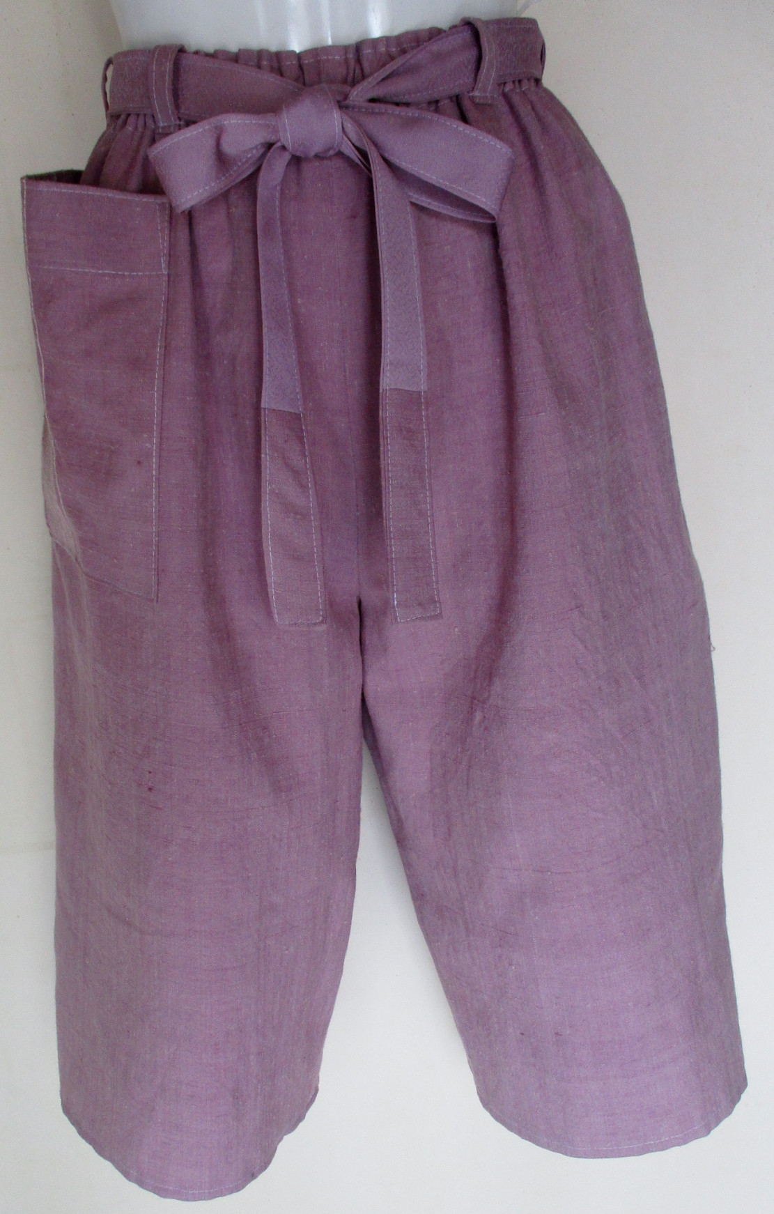 ８１９４　正絹の反物で作ったワイドハーフパンツ　#送料無料