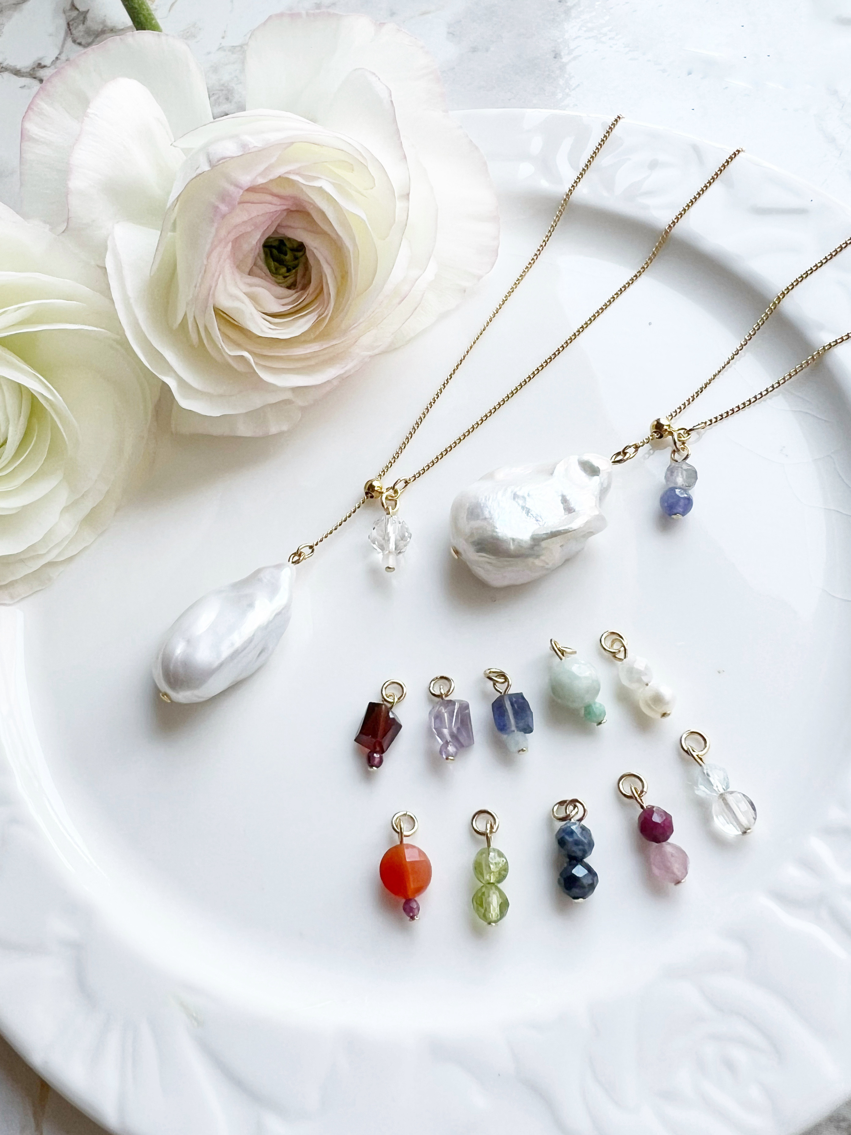 【選べる誕生石】大粒バロックパール Y字 ロングネックレス