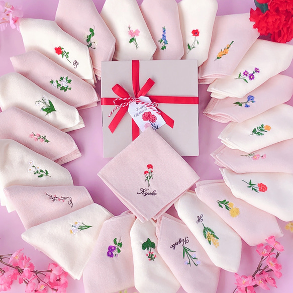 24種から選べるflowerハンカチ入れ無料 1枚目の画像