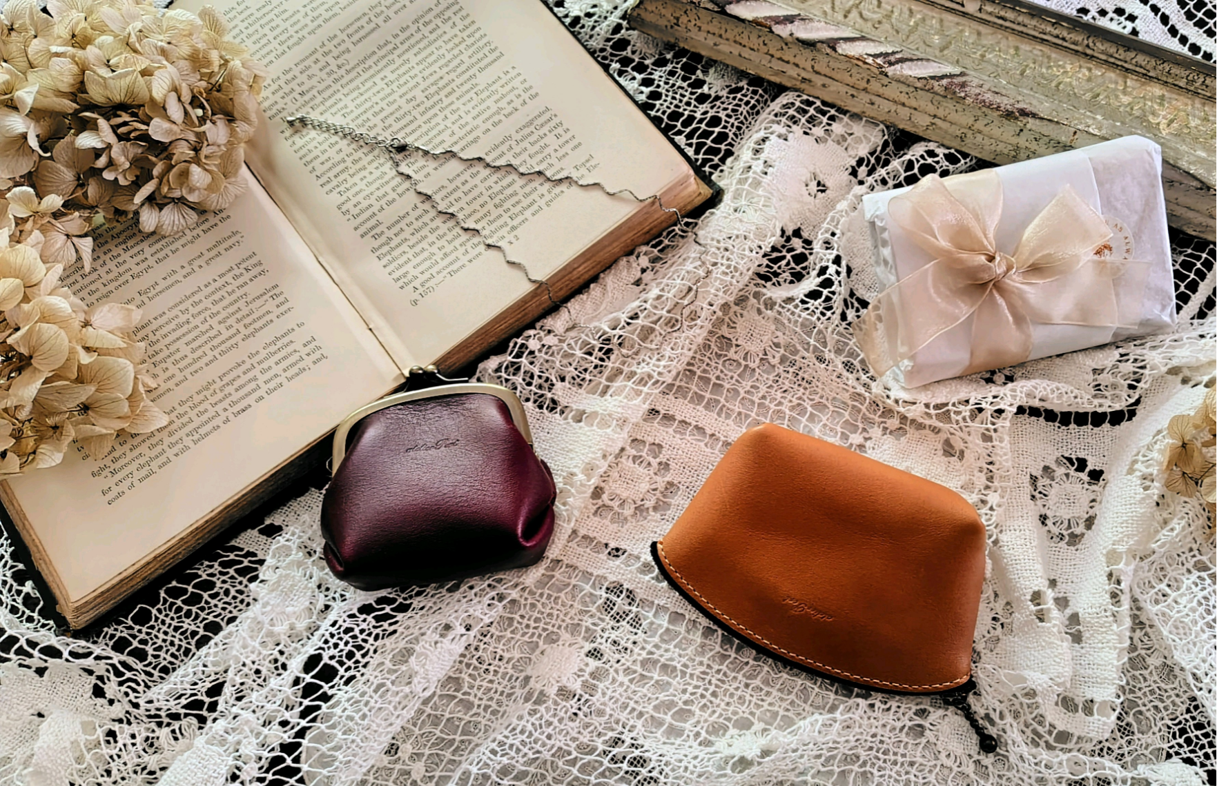 【Creema限定 福袋】カラーが選べるセット◆がま口小銭入れ＆シェル型ポーチ◆本革◆贈り物◆刻印◆ラッピング無料