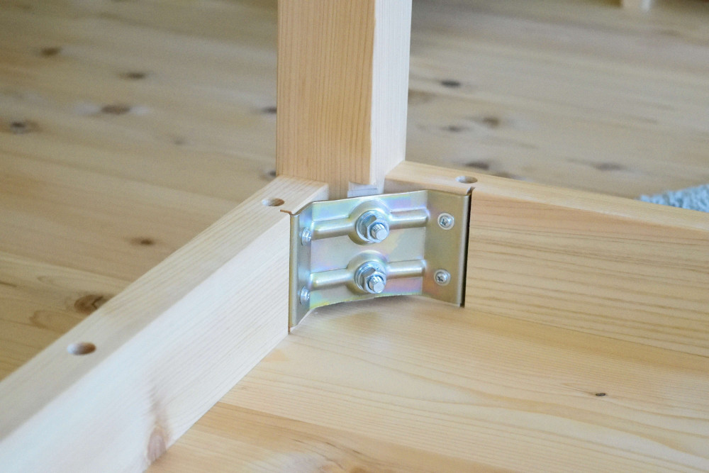 国産材ヒノキ無垢材のシンプル ダイニングテーブルW160