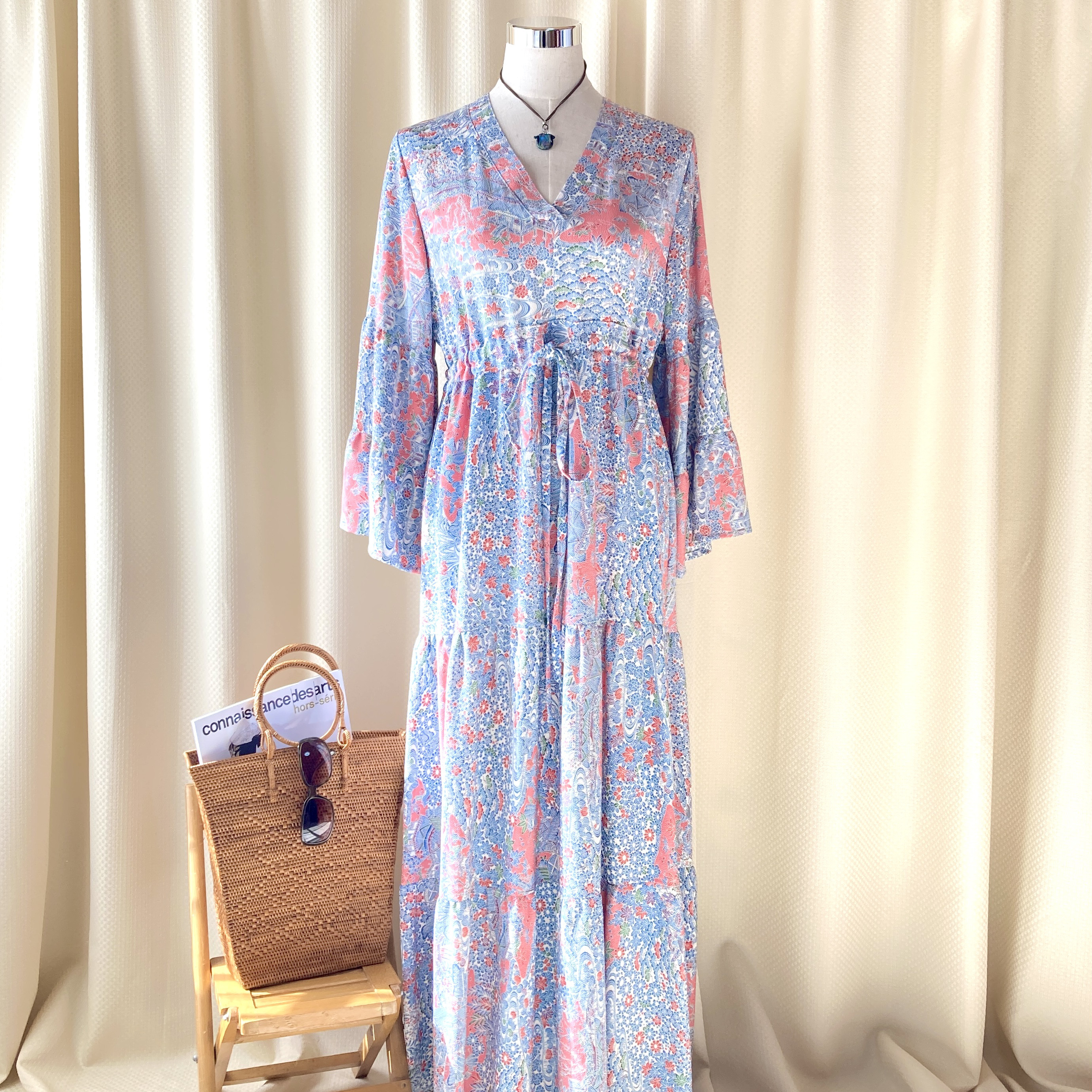 ボヘミアンワンピース　シルクワンピース　正絹着物リメイク　ブルー　３８－４０　MLーLL Robe bohème