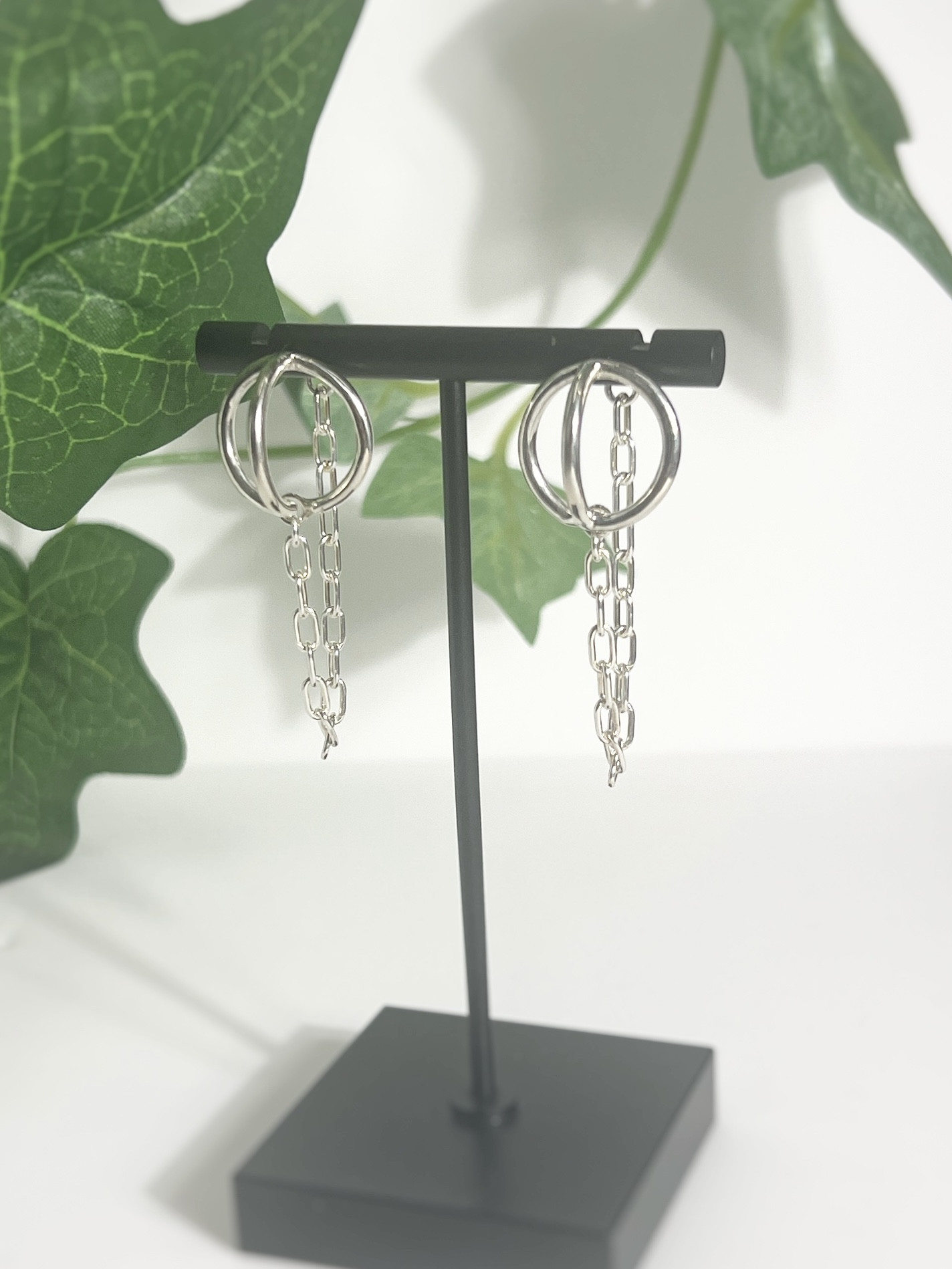 ノットチェーンピアス （１）