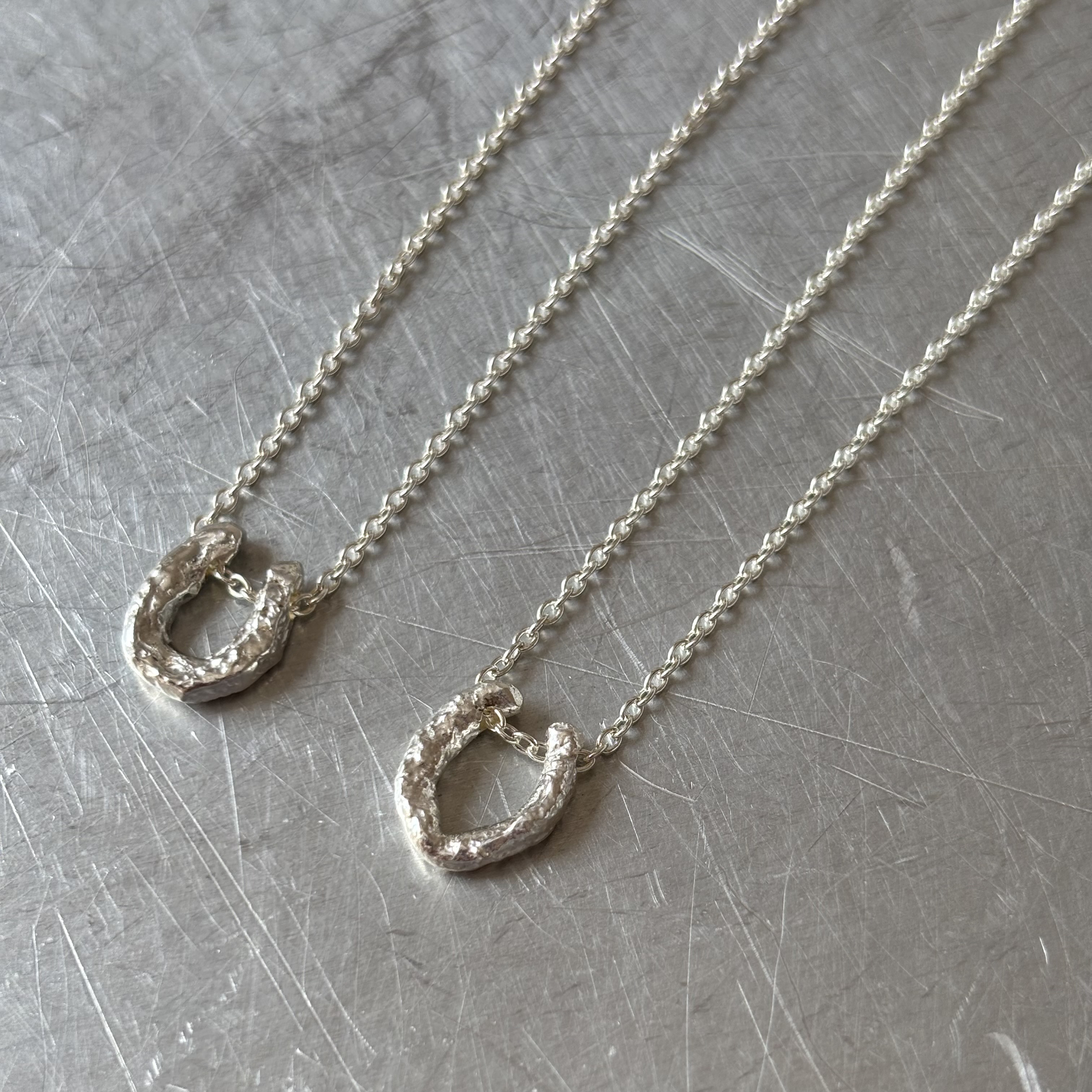 馬蹄ネックレス/horseshoe necklace