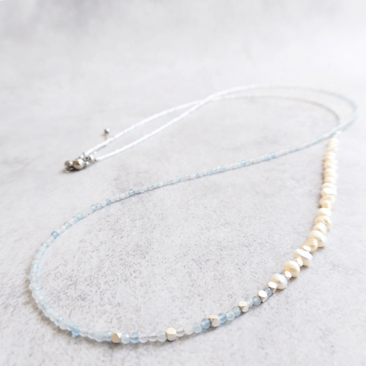 "簡単着脱" 3月誕生石アクアマリン 淡水パール マグネットロングネックレス 金属アレルギー 長さ調整 アジャスター延長