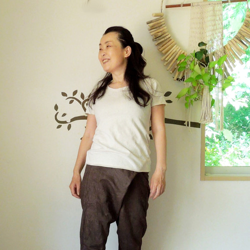 asana ヘンプコットン スリムTee・草木染めマンゴーインディゴ T