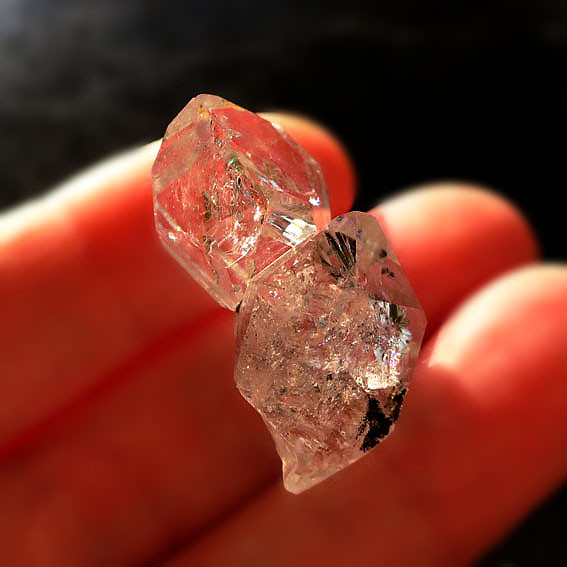 ハーキマーダイヤモンド・ツインポイント原石・結晶・鉱物 28.10ct ｜春の誕生石2025