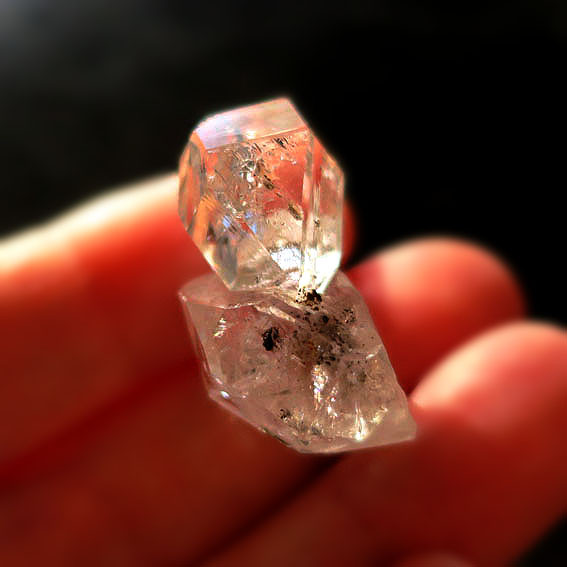 ハーキマーダイヤモンド・ツインポイント原石・結晶・鉱物 28.10ct ｜春の誕生石2025