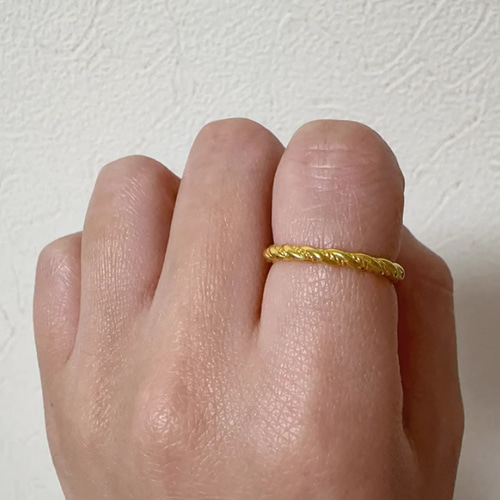 K2424K純金ツイストリング 24金ゴールド指輪 幅2mm中空 結婚指輪