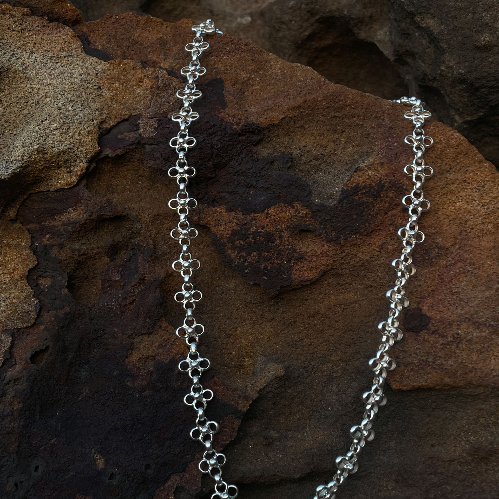 銀線細工 窓花チョーカー ネックレス