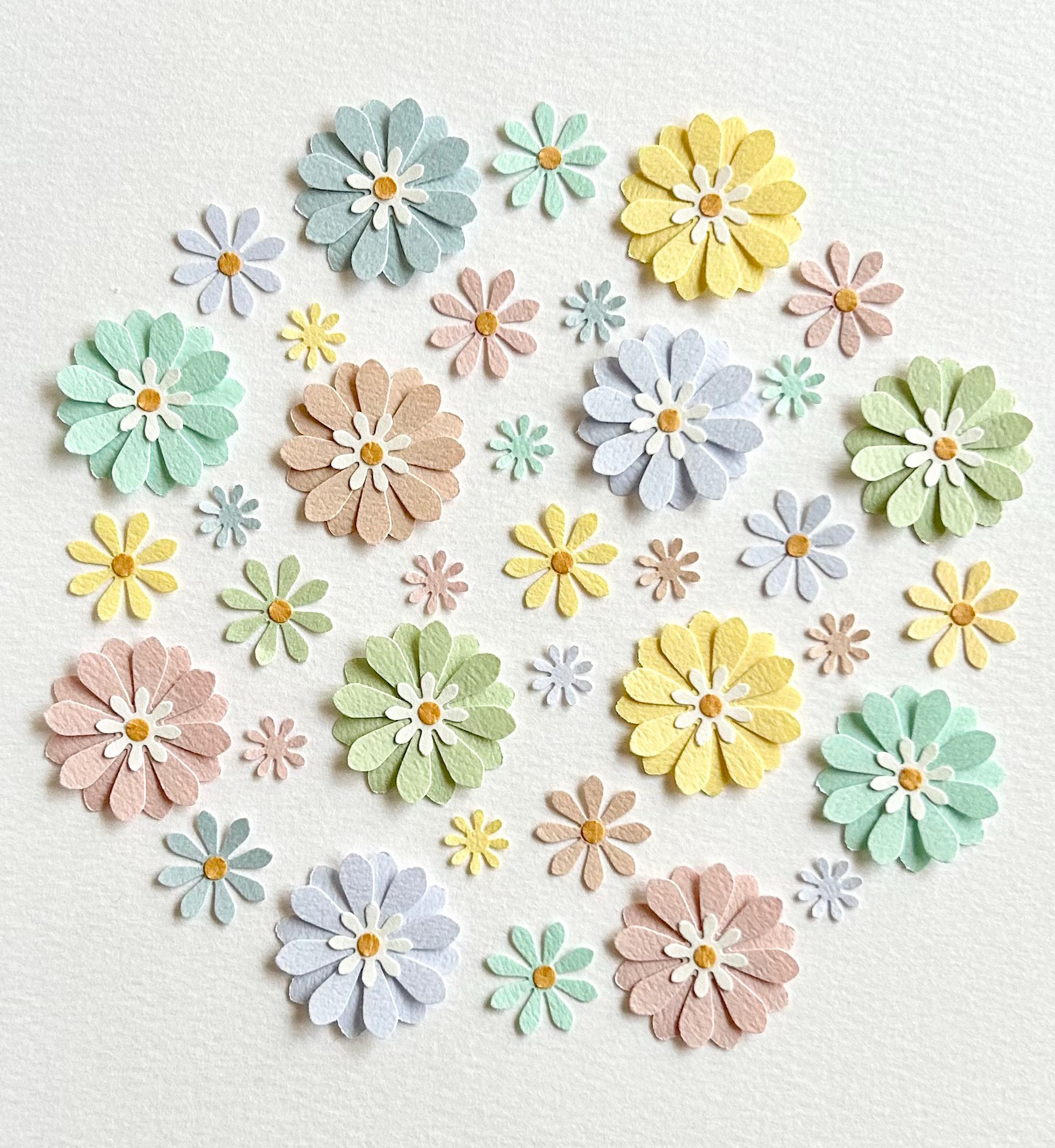 クラフトパンチのお花〜くすみカラー アルバム 寄せ書き 色紙