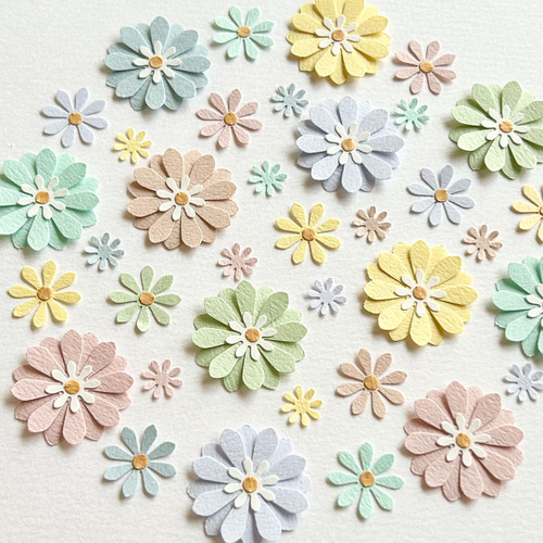 クラフトパンチのお花〜くすみカラー アルバム 寄せ書き 色紙