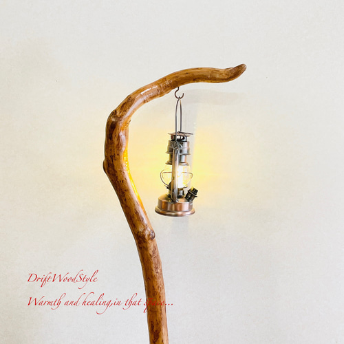 流木インテリア 芸術的な曲線を描く流木スタンド ランタンやエア