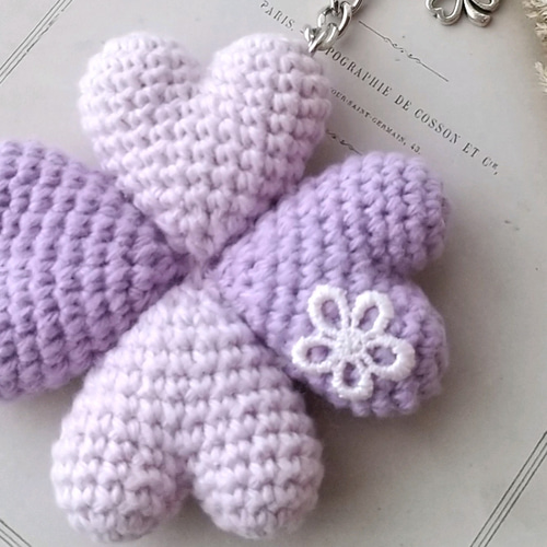 編みぐるみハート(紫色)❤️四ツ葉のクローバー編みぐるみ