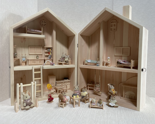 Jin様＊Jiji＊ハンドメイド＊壁掛け飾り棚＊kyo＊ドールハウス Amazon｜HOHOUNCSY アンティーク調 壁掛け棚 壁掛けディスプレイ